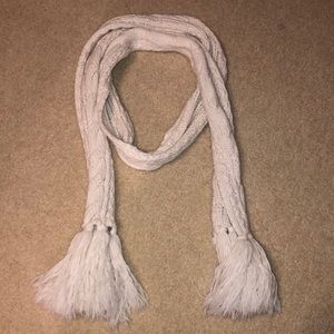 Aeropostale Creme/White Knitted Scarf